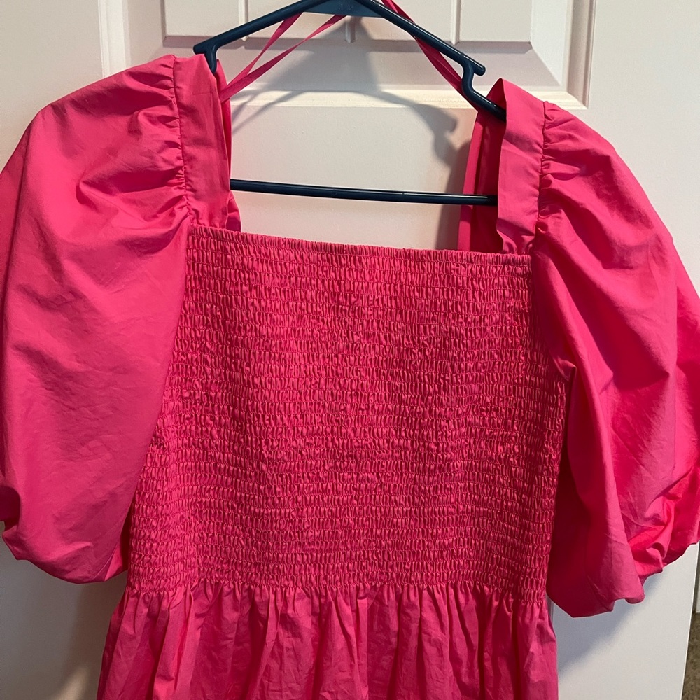 pink women’s top